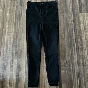 American Eagle Black Curvey Highest Rise Jegging